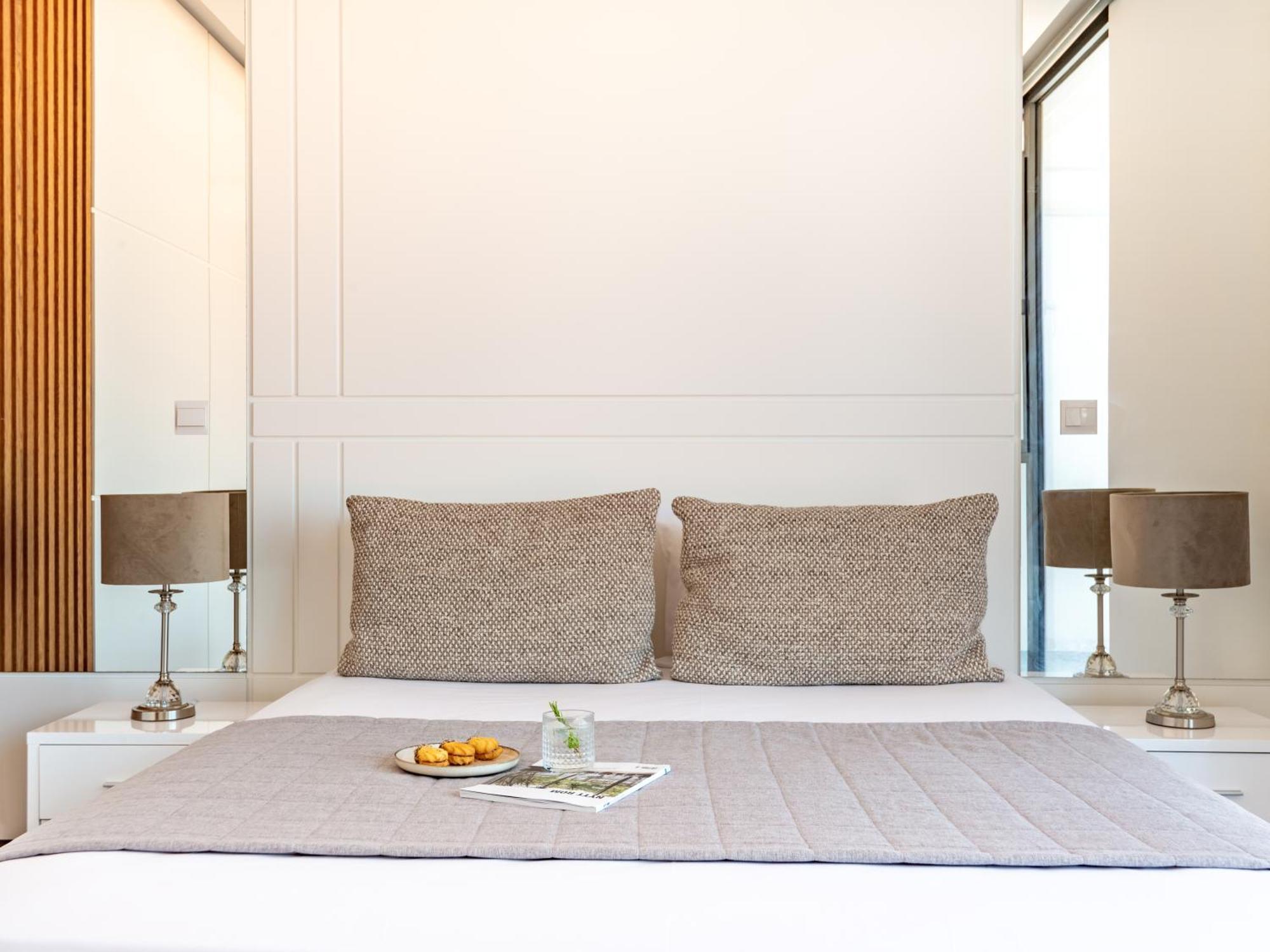 Sanders Gaia - Bright Two-Bedroom Apartment With Sea View 拉纳卡 外观 照片